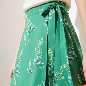 LOFT Green Floral Wrap Midi Skirt NWOT Sz 16